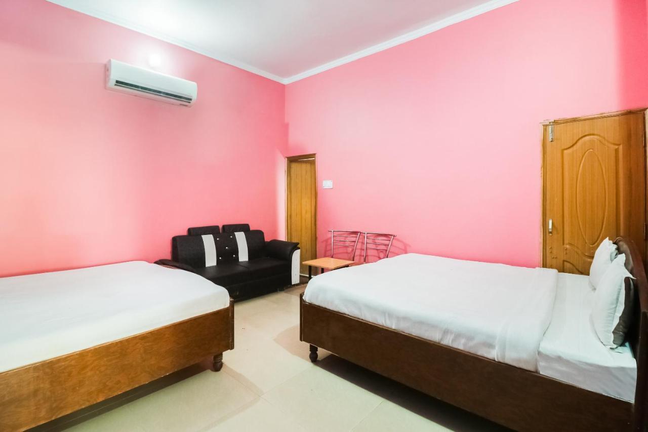 Spot On 61434 Sabri Barkat Hotel Roorkee Exteriér fotografie
